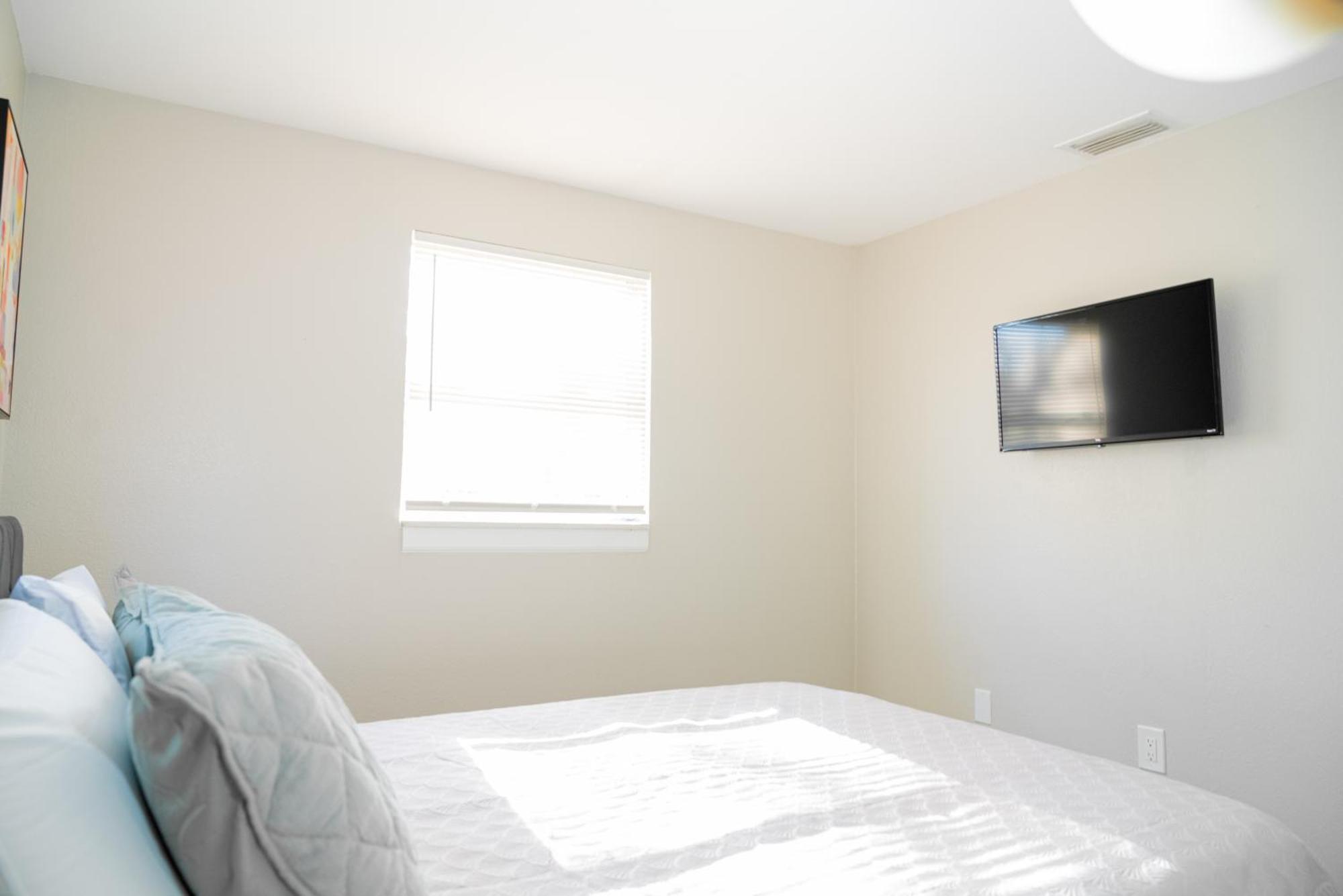 Serenity 5* Temple Terrace
